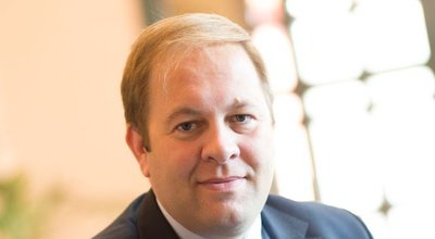 Alexandre de Navailles prend du galon chez Hertz 