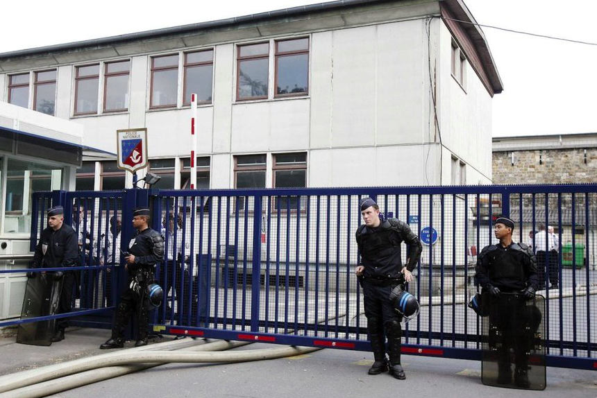 Centres de rétention administrative : la liberté d’expression des
