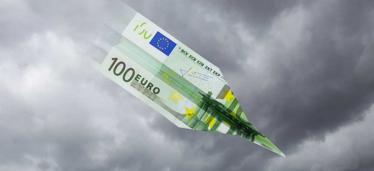 Euro-Papierflieger stÃ¼rzt ab