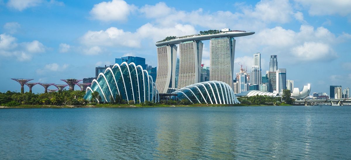 singapore - February 3, 2020: skyline of singapore at the marina bay with iconic building such as supertree, marina bay sands, artscience museum.