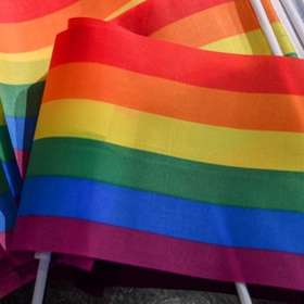 Seniors LGBT+ en Ehpad : 32 propositions pour une « révolution de l’intime »