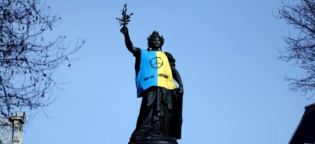 FRANCE-UKRAINE-RUSSIA-CONFLICT-MONUMENT