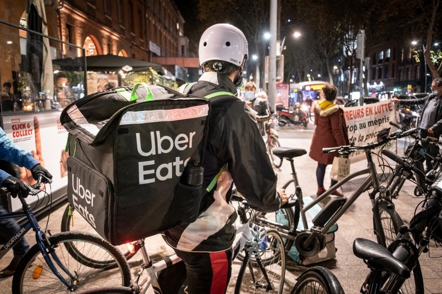 FRANCE-DEMONSTRATION-DELIVERY MAN UBER EATS AND DELIVEROO ON