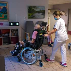 Ehpad publics hospitaliers : les pistes de l’Anap pour améliorer leur situation