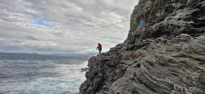 Pour pêcher loin du bord, adoptez le shore jigging
