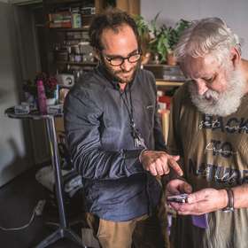 Troubles psychiques : avec Jeff, la pair-aidance permet de reprendre pied