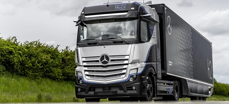 Vidéo : essai des plus récents camions Mercedes