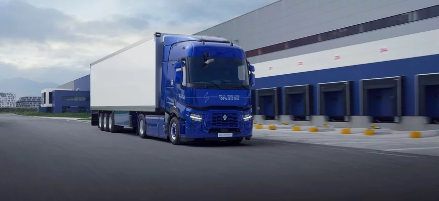 Renault Trucks dévoile le design des camions élect