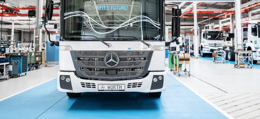 Lancement de la production de série du Mercedes eE