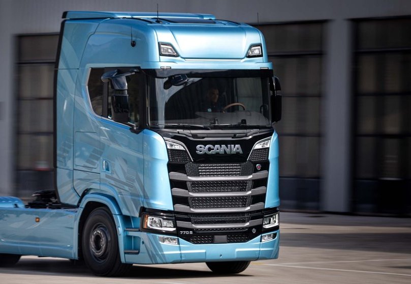Scania lance une nouvelle série limitée V8 signée Svempas
