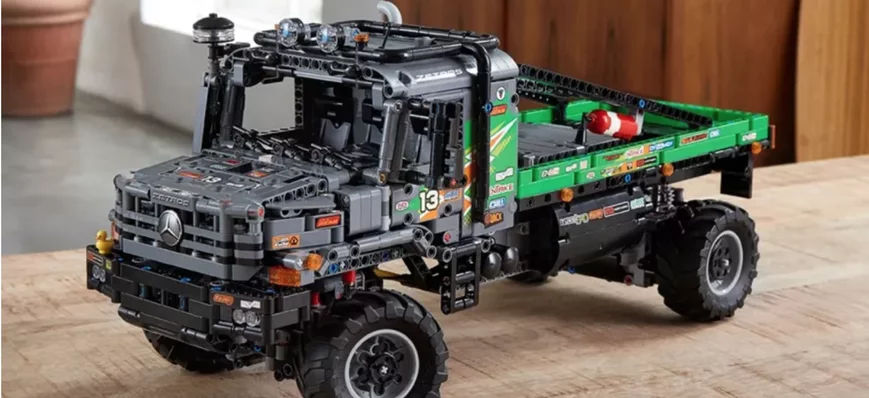 Lego met à l'honneur le camion trial avec ce Merce