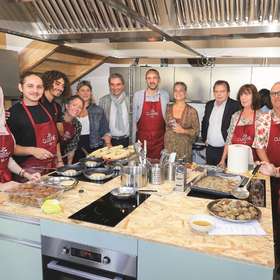 Solidarités : à Marseille, une cuisine pour celles et ceux qui n’en ont pas