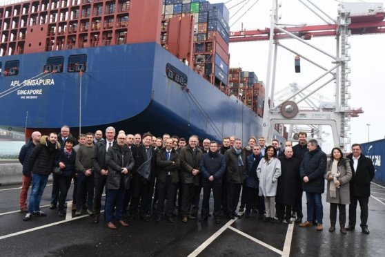CMA CGM et le Grand Port maritime de Dunkerque ont inauguré un dispositif de branchement électrique à quai © J. L. Burnod