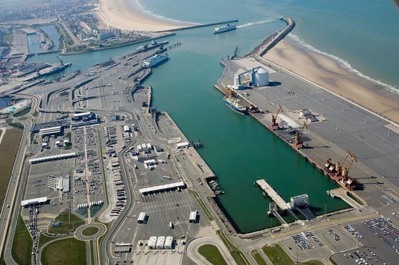 Le trafic de marchandises à Calais est habituellement plus important le mercredi et le jeudi © Port de Calais