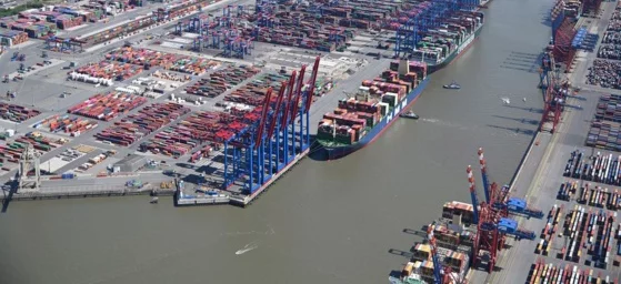 Chute de trafic de 8 % pour le port de Hambourg