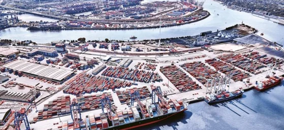 Port de Hambourg : Bruxelles met en garde contre u