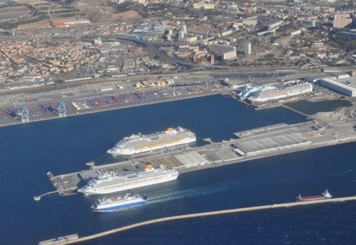 Une pétition de la mairie de Marseille contre les paquebots les plus