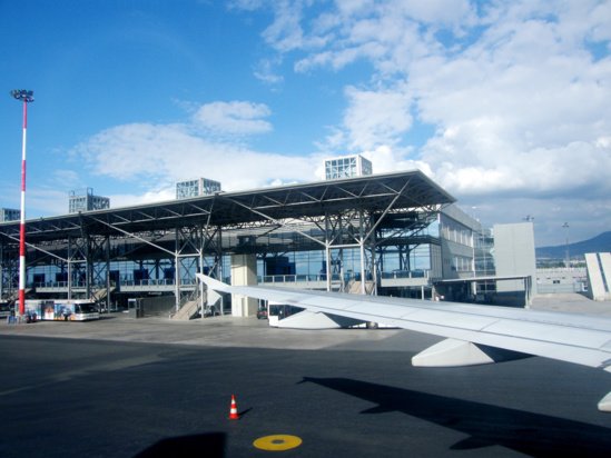 Cession de l'aéroport de Thessalonique, deuxième ville grecque dans le Nord