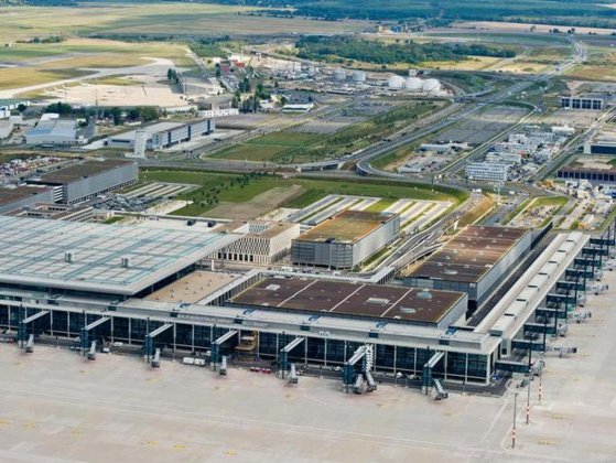 À Berlin, la fin de service de Tegel doit coïncider avec l'ouverture de l'aéroport BER © DPA