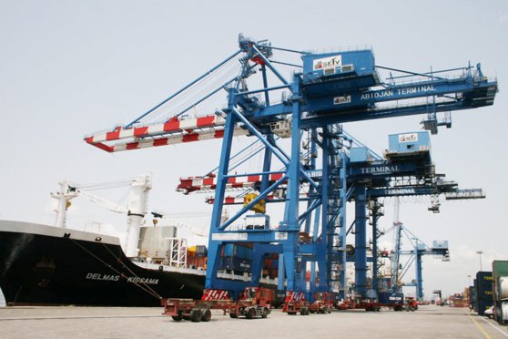 © Port d'Abidjan