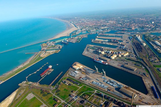 Dunkerque attend le 30 mars pour décider de lancer ou non 