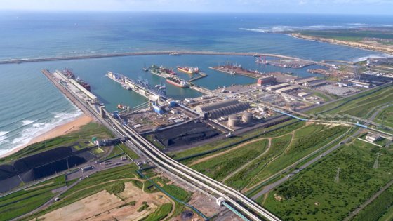 Le port industriel de Jorf Lasfar © HeidelbergCement Group