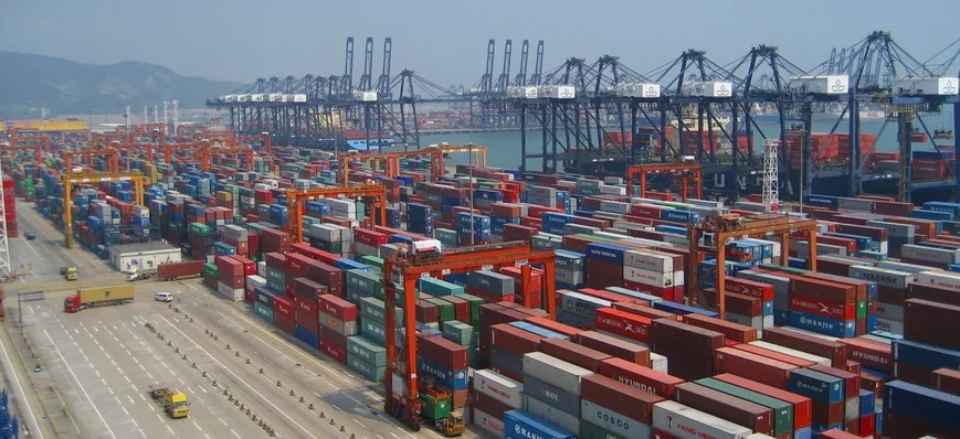Cosco Shipping Ports cède quelques actifs portuair