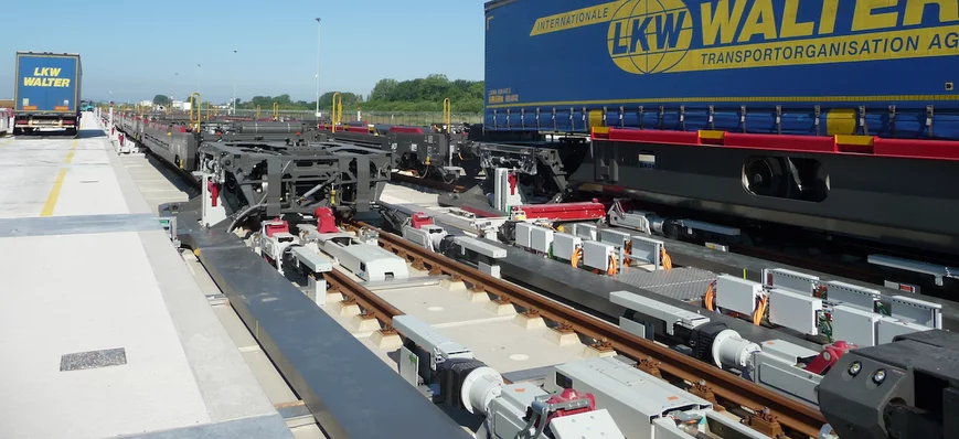 Le terminal CargoBeamer de Calais a démarré