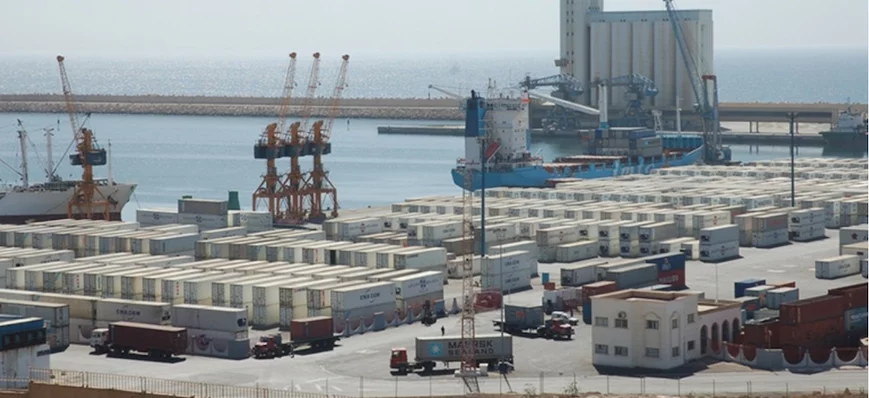 Maersk et CMA CGM se préparent, séparément, pour l