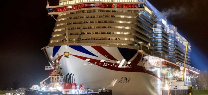 Le paquebot au GNL de P&O Cruises est prêt 