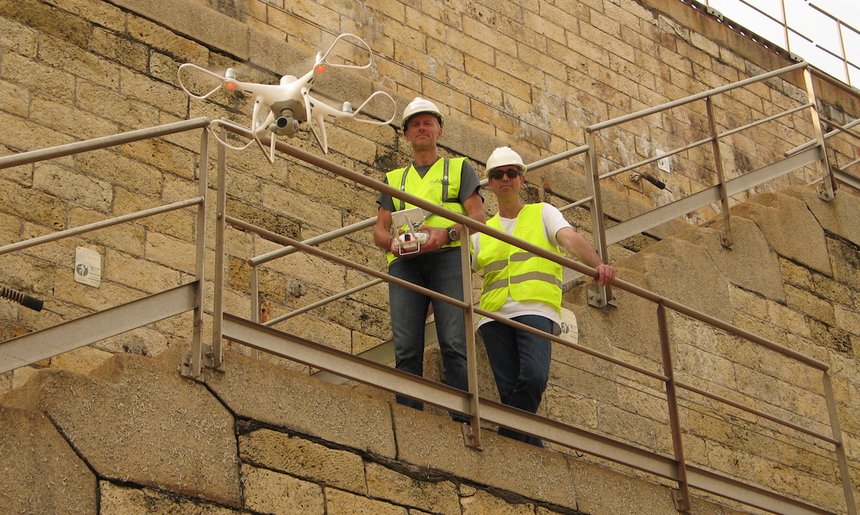 drone de maintenance au port de La Rochelle