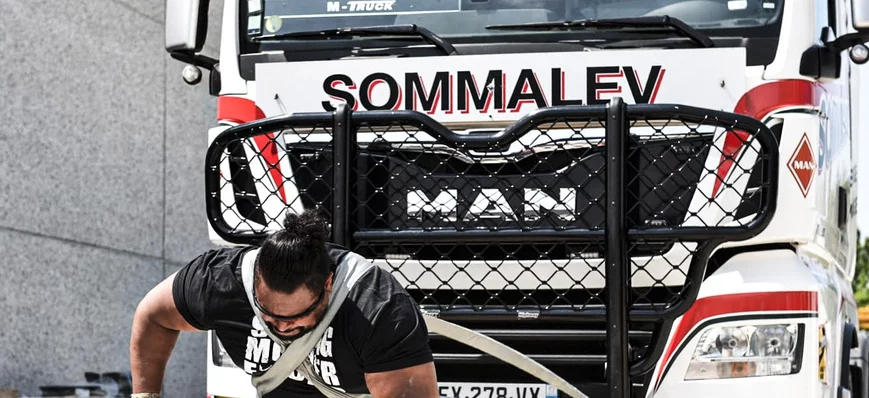 Tirage de camion Strongmen : prochaine étape à Par