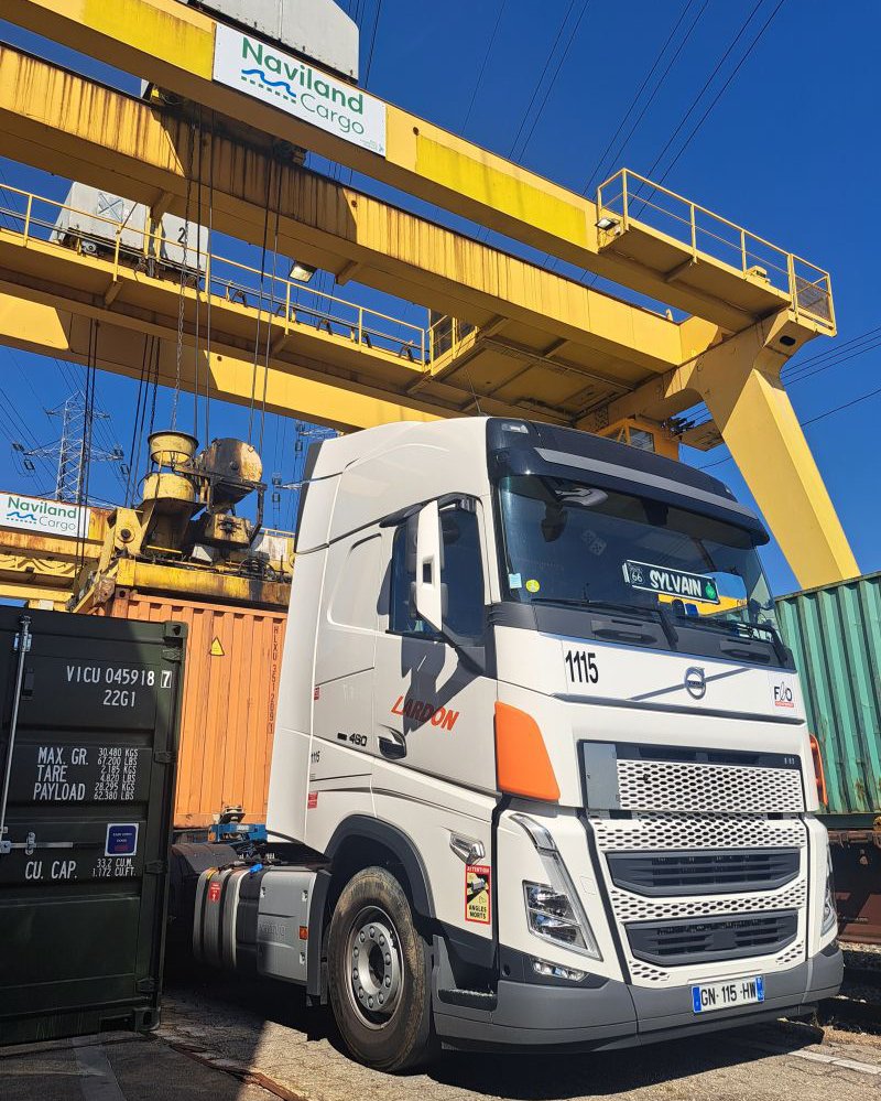 Transports Lardon Naviland Cargo