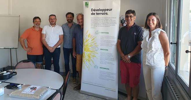 Les acteurs de la filière tomates d'industrie en visite chez Terres du Sud le mercredi 23 août. Photo : Terres du Sud