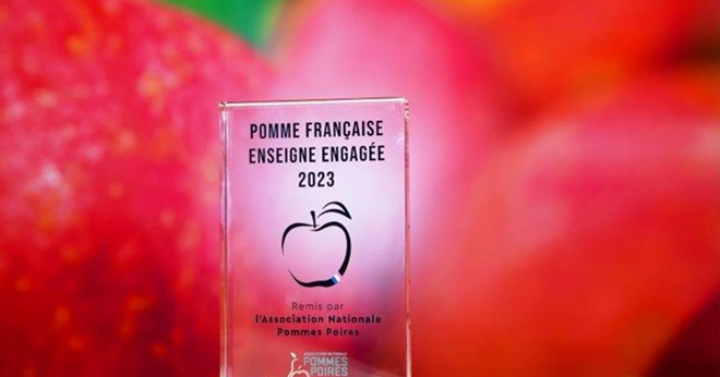 LIDL a reçu le trophée de l’enseigne engagée pour la pomme française par l'ANPP. Photo Martine Frankreich Heitz