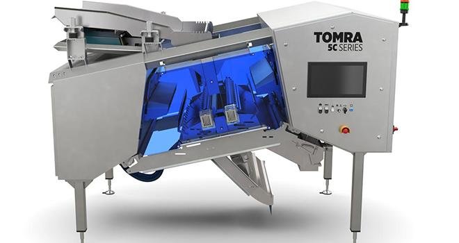 Au Fruit Logistica de Berlin, Tomra Food a présenté une machine de tri premium, la Tomra 5C. Photo : Tomra