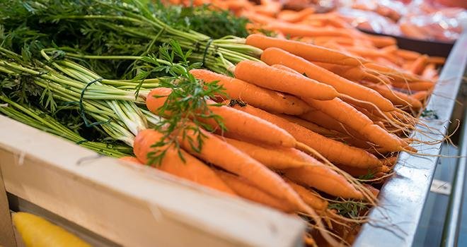 Les prix de la carotte sont proches de ceux de l’ensemble des légumes frais sur la 2e partie de campagne 2020-2021, à l’exception du mois d’avril. Eléonore H/Adobe Stock