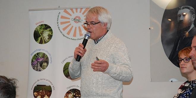 Laurent Guiavarch, enquêteur au RNM en Centre-Ouest a fait le point sur la production melon le 22 novembre 2016. Photo : O.Lévêque/Pixel Image