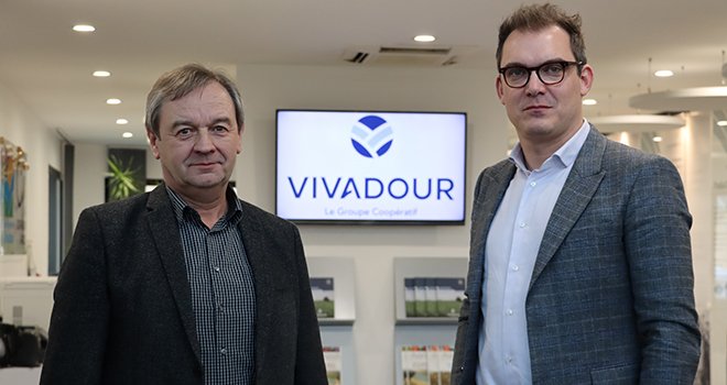 Jean-Marc Gassiot-Bitalis (à gauche) et Nicolas Escamez, respectivement président et directeur stratégie et développement coopératif de Vivadour, se sont félicités des bons résultats du Groupe Vivadour. Photo : Vivadour
