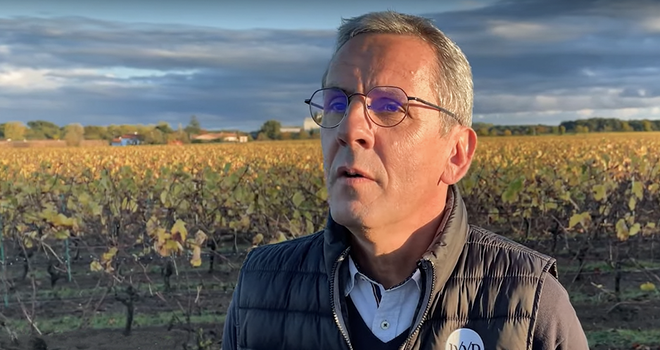 Xavier Besson, responsable viticulture pour LVVD, croit dans les voiles face au gel en viticulture. Photo : LVVD