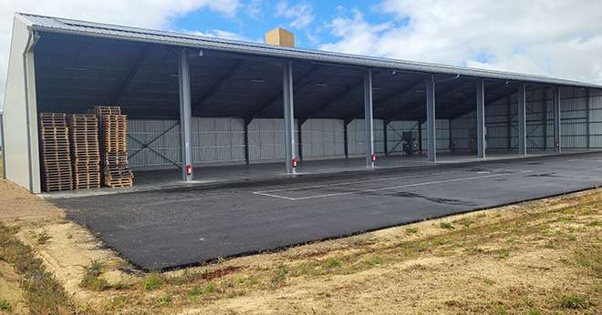 Un nouveau bâtiment de stockage des semences conditionnées a été construit sur le site de Gondreville-la-Franche (45). Photo : S.Beaudoin