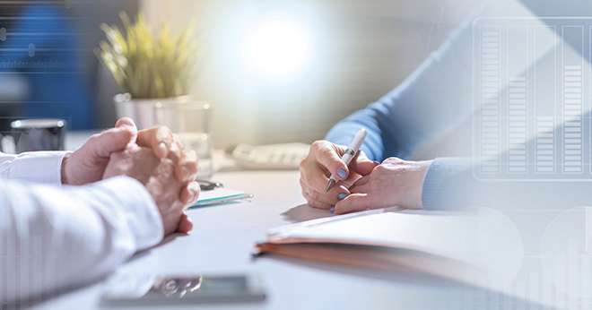 Les parties prenantes seront à prioriser en fonction de leur capacité à soutenir les performances de l’entreprise et à rassurer sur les risques qu’elles peuvent faire peser sur les décisions prises et à prendre.