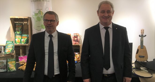 Jean-Charles Deschamps (à gauche) et Patrick Aps, respectivement président et directeur de NatUp, sont satisfaits de la première année de construction du groupe. CP : H.Sauvage/Média et Agriculture.