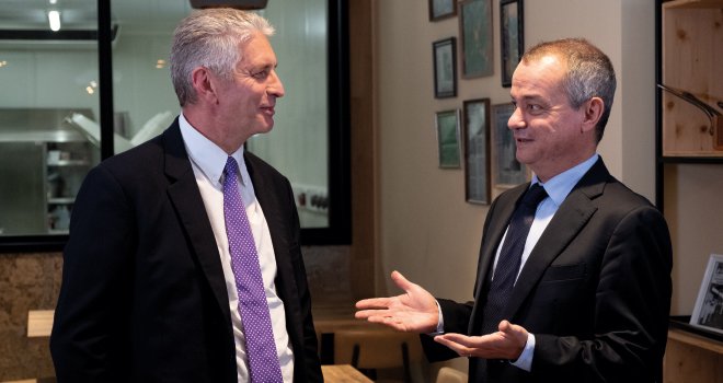 Jean-Luc Jonet, le directeur général de Vivescia Agriculture (à gauche), et Olivier Miaux, le gérant de Vivescia Industries, font partie de la nouvelle équipe de Vivescia et ont annoncé un chiffre d'affaires de 3,38 milliards d’euros en 2019. CP : Vivescia  