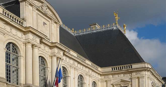 Pour l’heure, on ne sait donc pas si les arrêtés en question sont légaux ou non. Photo : monregard/Adobe Stock. 