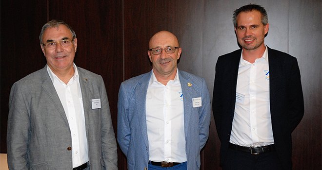 De gauche à droite : Jean-Guy Valette, ancien directeur d'Atlantique Céréales, Alain Buchou, actuel président, et Jean Simon, actuel directeur. Photo O.Lévêque/Pixel6TM