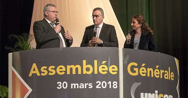 Denis Simon (à gauche) et Jean-Claude Virenque, respectivement directeur général et président d’Unicor, ont présenté un exercice 2017 encourageant pour le groupe coopératif. Photo : DR