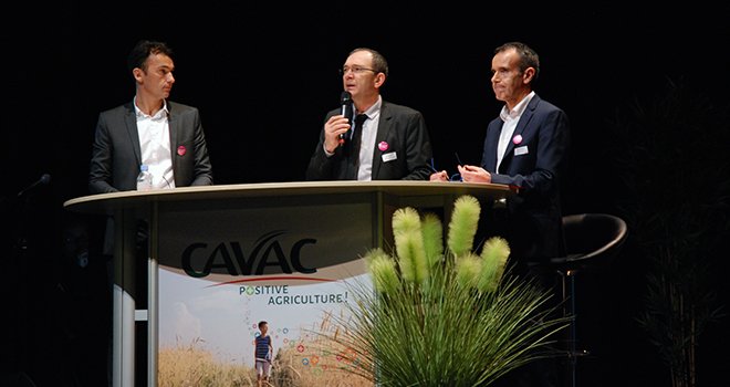 Olivier Joreau, directeur général adjoint, Jérôme Calleau, président, et Jacques Bourgeais, directeur général de Cavac. ©O.Lévêque/Pixel Image