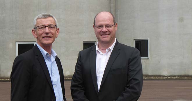 Laurent Poncet, le président d’Ynovae (à gauche) et Michel Deketaelere, en charge de l'activité grains. © E.Thomas/Pixel Image. 