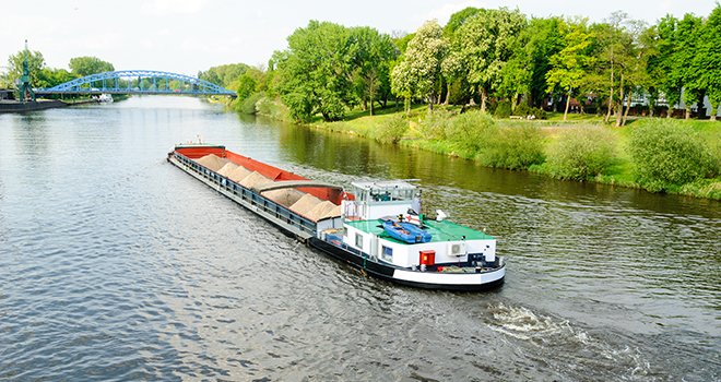 Les échanges ont notamment porté sur le montage financier du projet de Canal Seine-Nord Europe. © ingwio/Fotolia